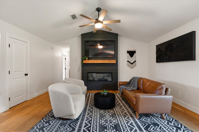 6234 Les Waggoner Rd, Franklin, TN 37067