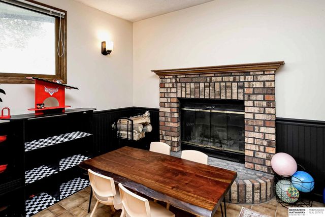 11431 Kansas Circle, Omaha, NE 68164