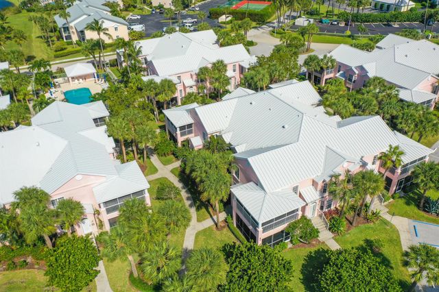 411 NE Plantation Road 517, Stuart, FL 34996