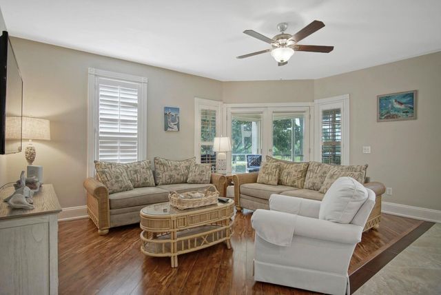 411 NE Plantation Road 517, Stuart, FL 34996