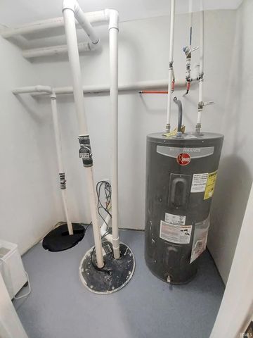 104 E Tennessee Street, Evansville, IN 47711