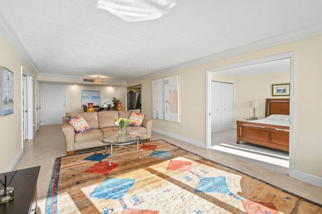 3460 S Ocean Boulevard 2090, Palm Beach, FL 33480