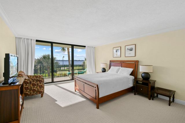 3460 S Ocean Boulevard 2090, Palm Beach, FL 33480