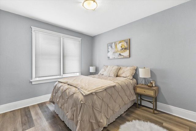 3530 W Park Hill AVENUE, Milwaukee, WI 53208