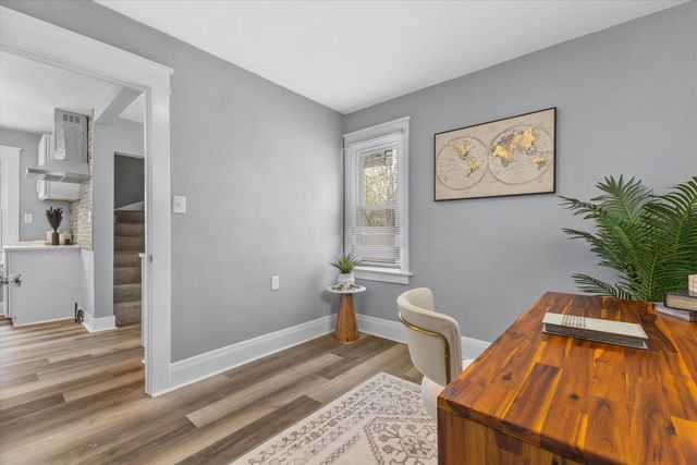 3530 W Park Hill AVENUE, Milwaukee, WI 53208