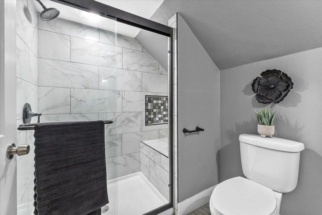 3530 W Park Hill AVENUE, Milwaukee, WI 53208