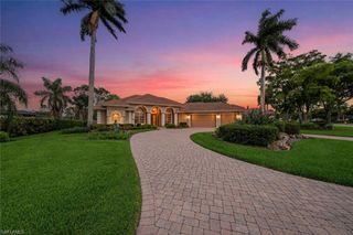20301 Leopard LN, Estero, FL 33928