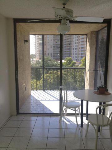 17500 N Bay Road S508, Sunny Isles Beach, FL 33160