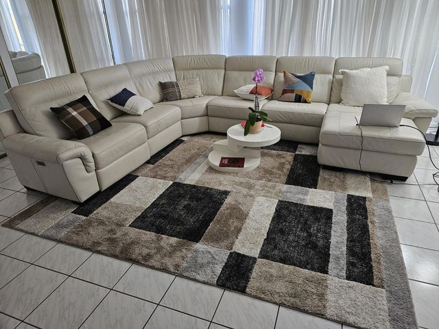 17500 N Bay Road S508, Sunny Isles Beach, FL 33160