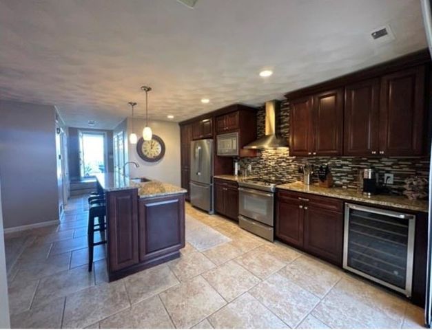 88 Nipmuc Trail C, North Providence, RI 02904