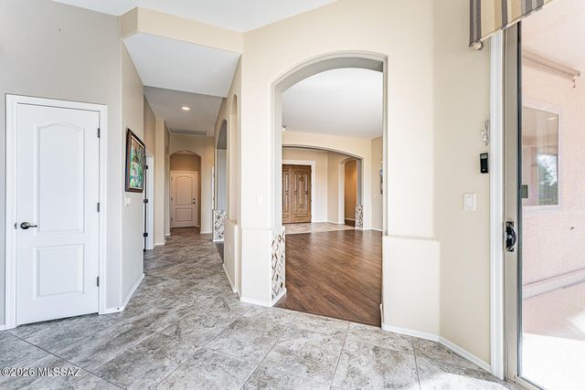 2432 W Calle Casas Lindas, Green Valley, AZ 85622