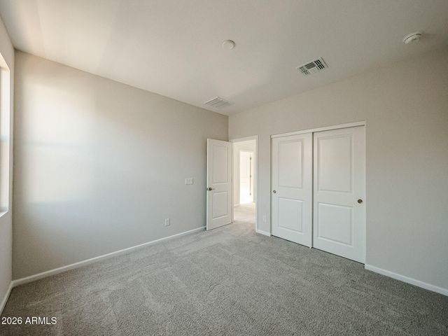 2716 E BOULDER Avenue, Apache Junction, AZ 85119