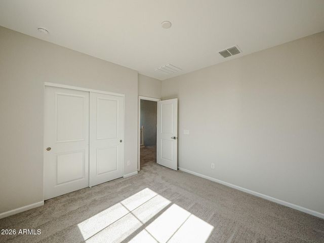 2716 E BOULDER Avenue, Apache Junction, AZ 85119