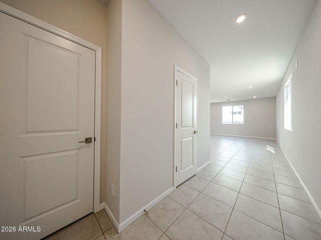 2716 E BOULDER Avenue, Apache Junction, AZ 85119