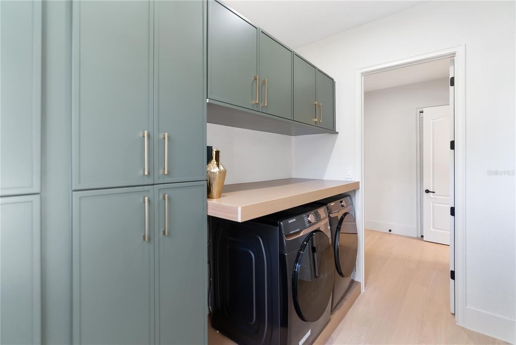 Image 11 of property listing at 11007 BIG BASS PLACE, Bradenton, FL 34212