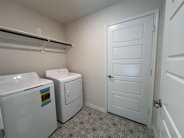 9813 Cactus Creek Court, Aubrey, TX 76227