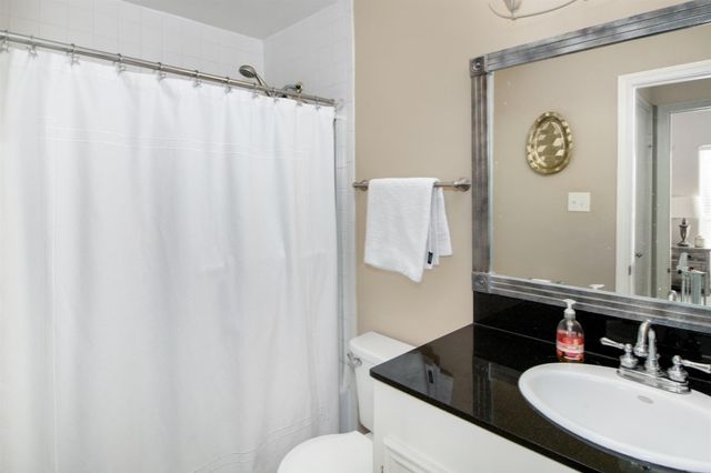 728 Bering Drive K, Houston, TX 77057