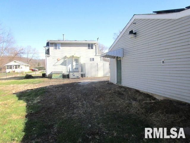 111 MOSCHEL Street, East Peoria, IL 61611