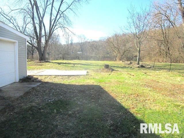 111 MOSCHEL Street, East Peoria, IL 61611