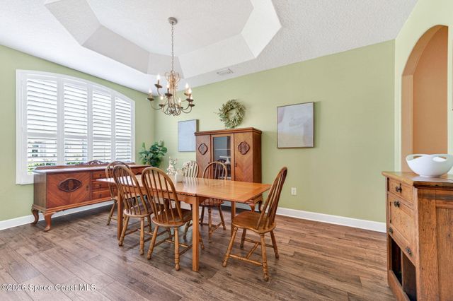 270 Brandy Creek Circle SE, Palm Bay, FL 32909