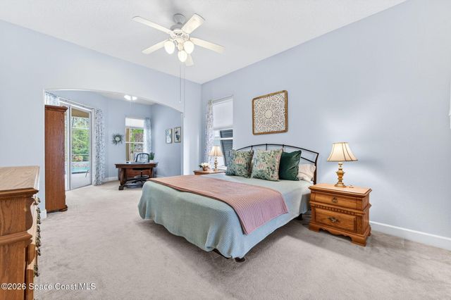 270 Brandy Creek Circle SE, Palm Bay, FL 32909