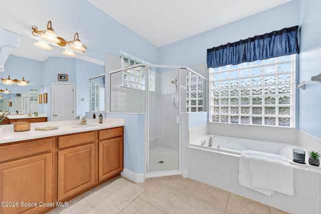 270 Brandy Creek Circle SE, Palm Bay, FL 32909