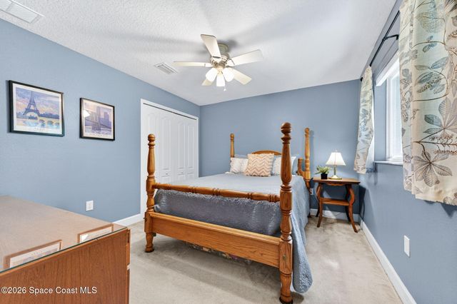 270 Brandy Creek Circle SE, Palm Bay, FL 32909
