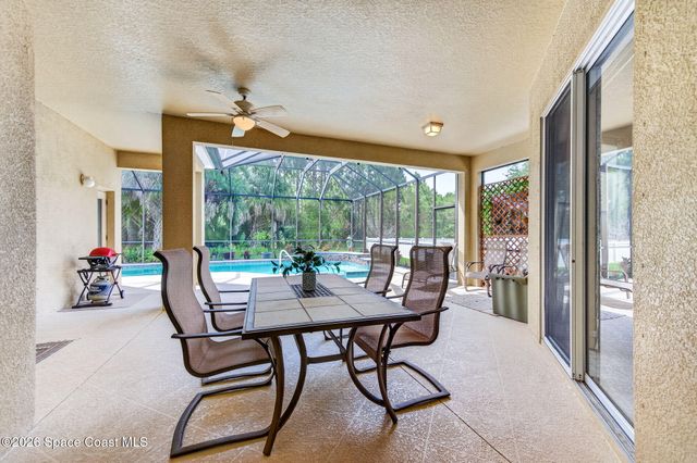 270 Brandy Creek Circle SE, Palm Bay, FL 32909