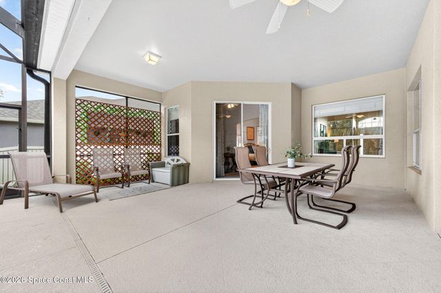 270 Brandy Creek Circle SE, Palm Bay, FL 32909