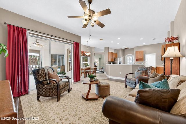 270 Brandy Creek Circle SE, Palm Bay, FL 32909