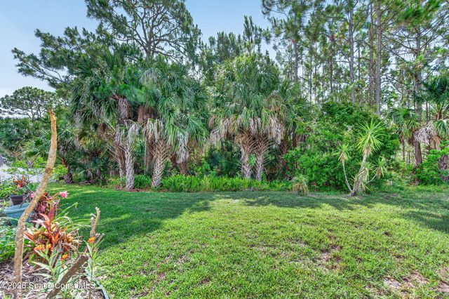 270 Brandy Creek Circle SE, Palm Bay, FL 32909