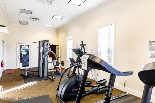 270 Brandy Creek Circle SE, Palm Bay, FL 32909