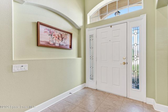 270 Brandy Creek Circle SE, Palm Bay, FL 32909