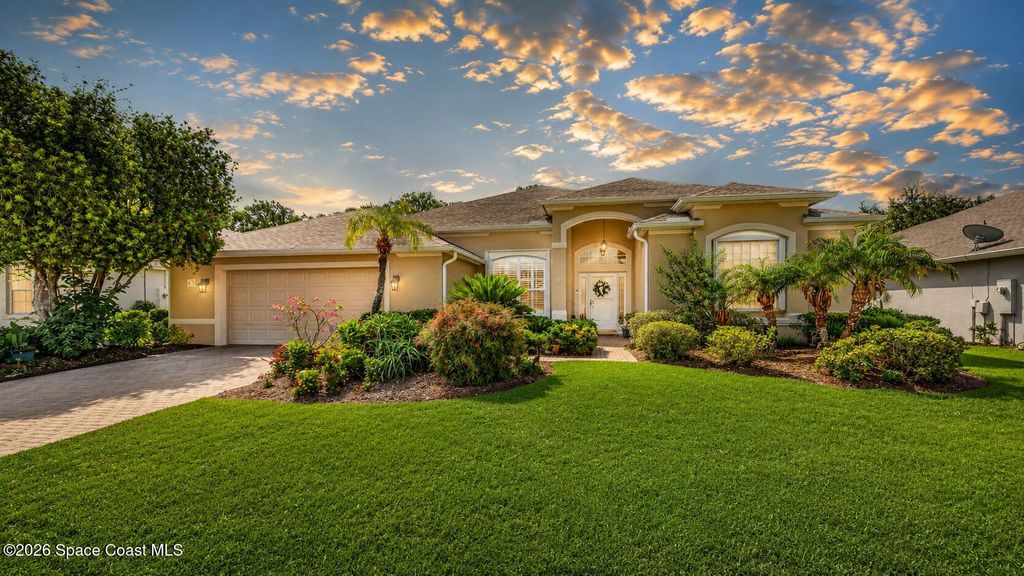 270 Brandy Creek Circle SE, Palm Bay, FL 32909