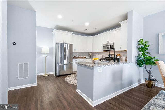 23 CRUSADER CT, Germantown, MD 20874