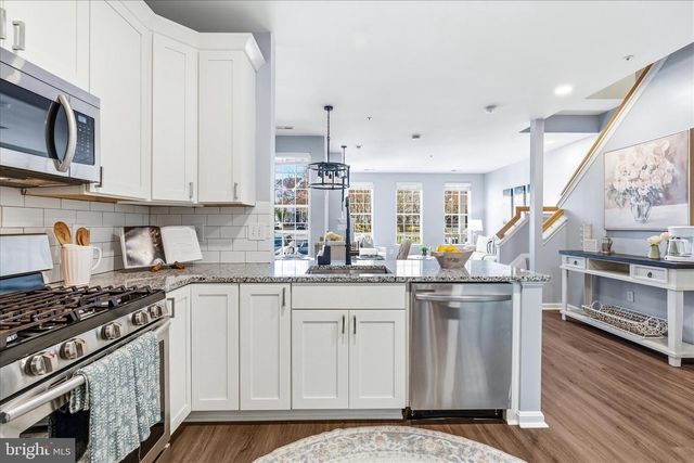 23 CRUSADER CT, Germantown, MD 20874