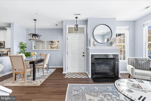 23 CRUSADER CT, Germantown, MD 20874