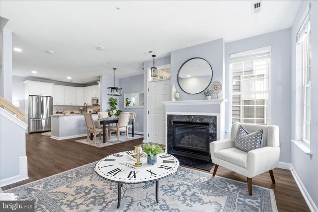 23 CRUSADER CT, Germantown, MD 20874