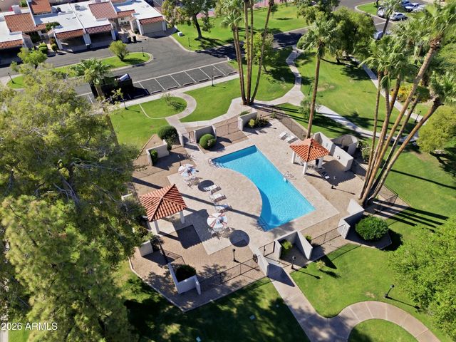 6527 N MARYLAND Circle, Phoenix, AZ 85013