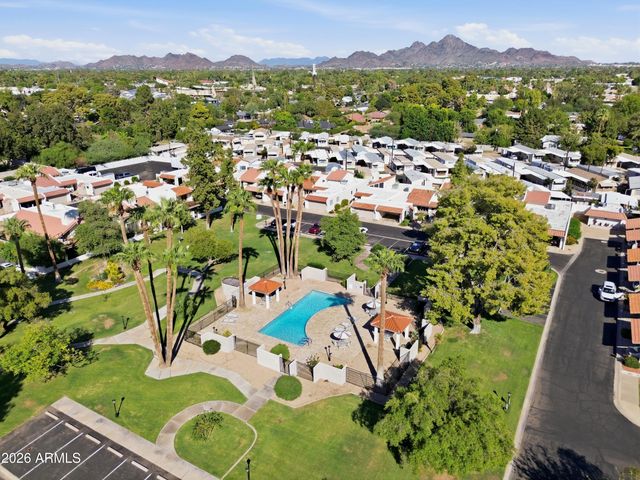 6527 N MARYLAND Circle, Phoenix, AZ 85013