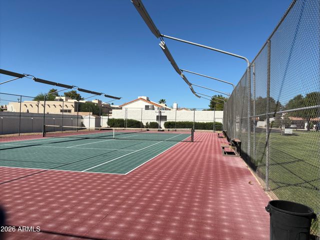 6527 N MARYLAND Circle, Phoenix, AZ 85013