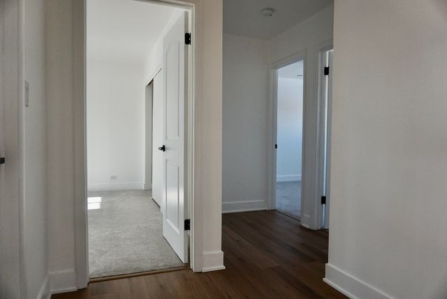 2018 E Ivy Lane, Mount Prospect, IL 60056