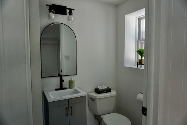 2018 E Ivy Lane, Mount Prospect, IL 60056