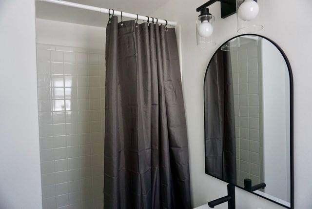 2018 E Ivy Lane, Mount Prospect, IL 60056