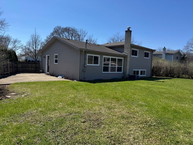 2018 E Ivy Lane, Mount Prospect, IL 60056