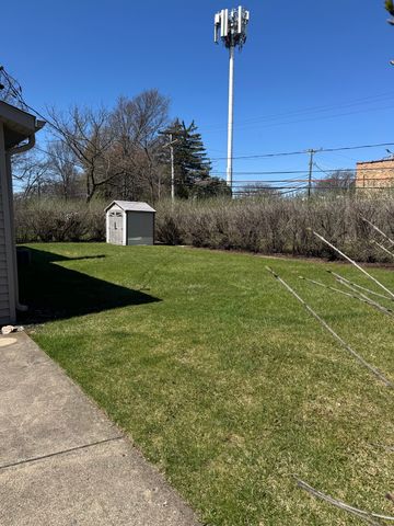 2018 E Ivy Lane, Mount Prospect, IL 60056