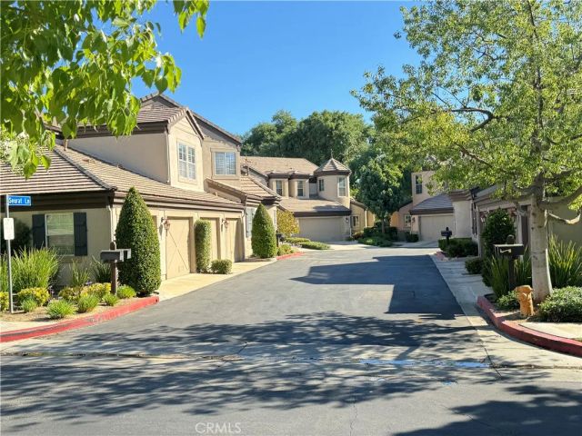 26900 Seurat Lane, Valencia, CA 91355