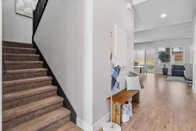 1847 Outrigger Ln, Lathrop, CA 95330