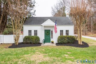 795 Snead Rd, Manakin Sabot, VA 23103