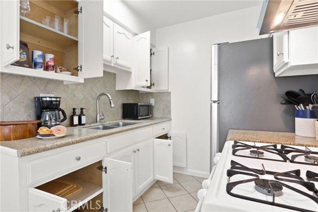 837 S Sierra Vista Avenue C, Alhambra, CA 91801